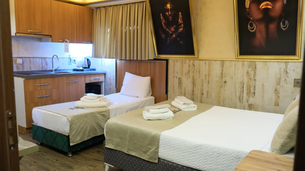 Maranda Hotel 3 kişilik standart oda